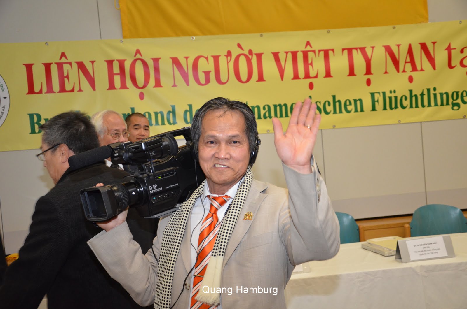 hoi-luan-tai-monchengladbach-duc-quoc-014